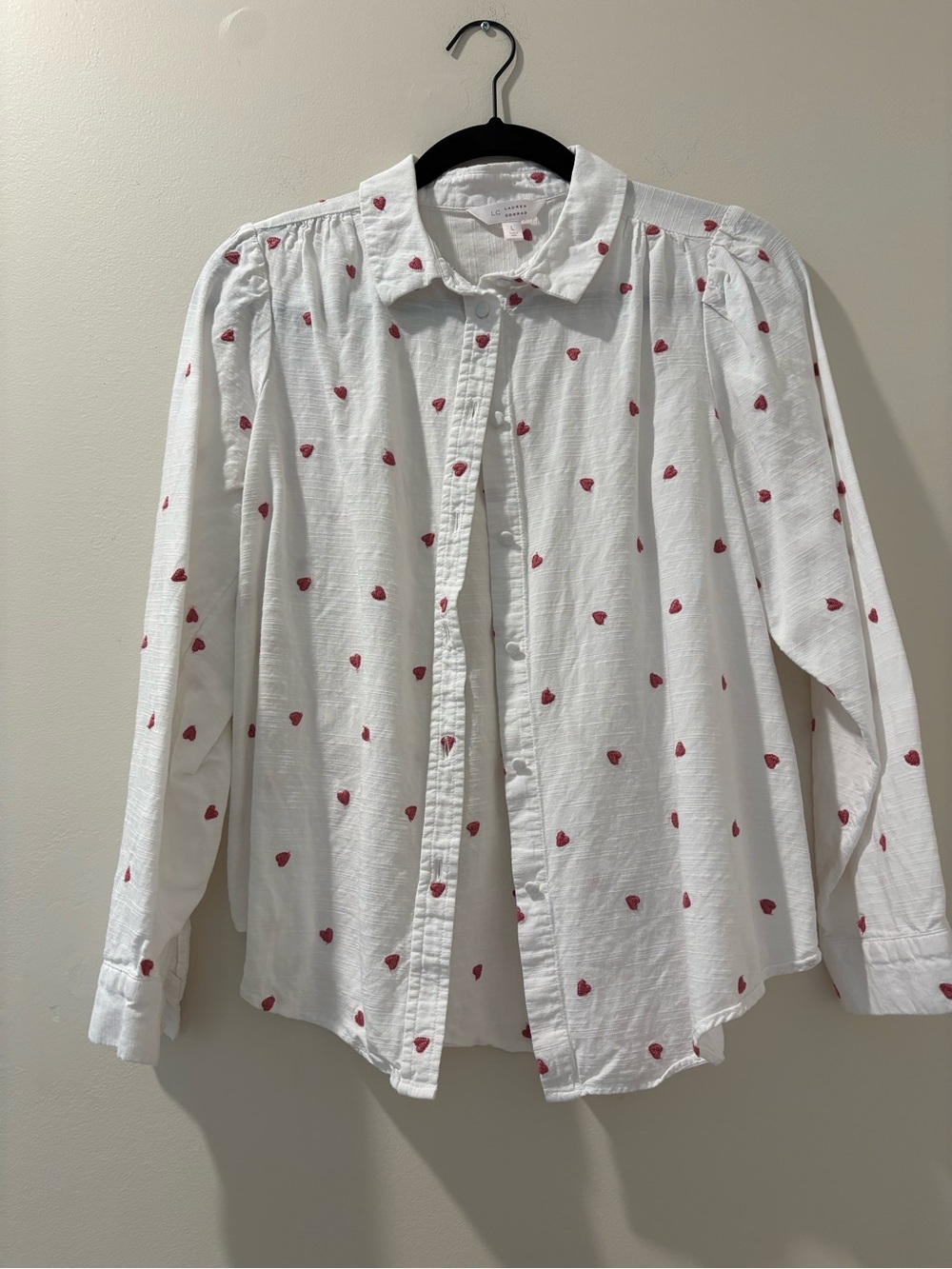 LC Lauren Conrad White Button-Down Shirt with Red Heart Print